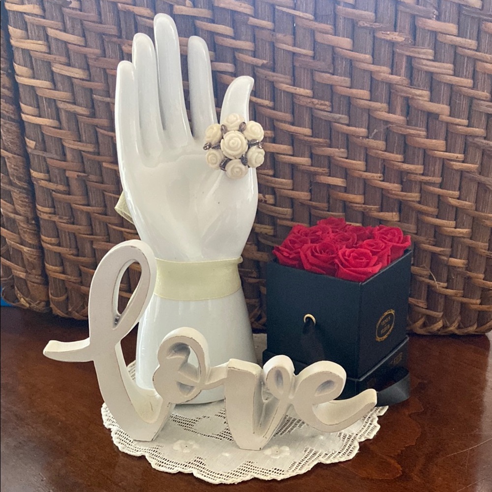 White carved rose ring size 6.5
Sally C Treasures
